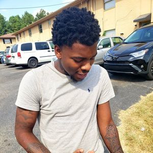 Meet your Posher, Gary